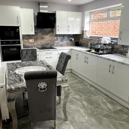 Luxury 3 Bed 3 Bedroom House Harborne Birmingham Exterior photo