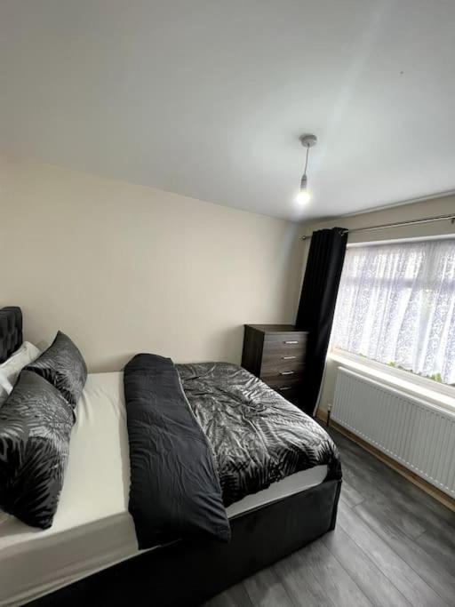 Luxury 3 Bed 3 Bedroom House Harborne Birmingham Exterior photo