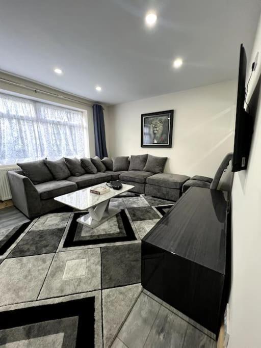 Luxury 3 Bed 3 Bedroom House Harborne Birmingham Exterior photo